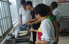 �տ���ѵ��Ҫ����Ǯ