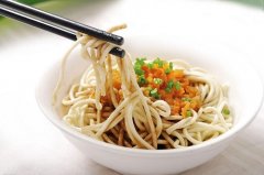 �人���С������ �人�óԵ��������Щ