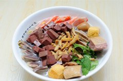 �Ͼ�ʮ����ɫС���Ƽ� �Ͼ���ɫС������Щ