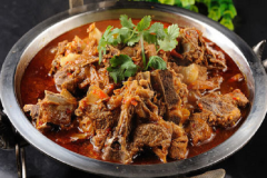 �ϳ�һ�����˷Ѷ���