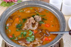 ɽ�����������ļҺ�