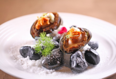 �Ͼ���������Ʒ��ʵ�����