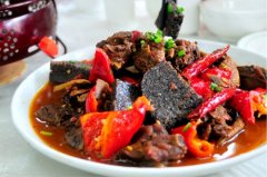 ��˹���ʮ����ɫС�����а� ��˹�����ɫС���Ƽ�