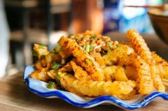 ������ɫ��̯С���̵� ������ʲô��ɫ��̯С��