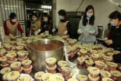 �껨ի����Ǯ��ô��Ӫ