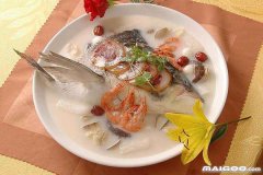 �Ϻ�ʮ���������ľ�����ʳ���ˣ��Ի�����Χ�ۣ�ͼ��