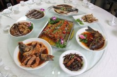 ������ɫ��ʳ����Щ ������ʳ����