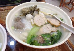 �����ʲô��ɫ��С�� �����ɫС����ʲô