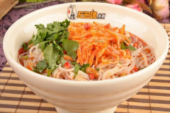 ����Ե�׷ۼ��˷Ѷ���Ǯ