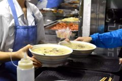 �ɶ�ĳѧУ��ʳ������ ʳƷ��ȫ�ɲ���������ҵ����