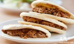 ������ɫС�Զ���ʲô