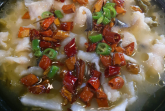 ���˽��������˷Ѷ��� ���˽�������������