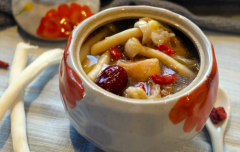 �ǳ��������˶���Ǯ