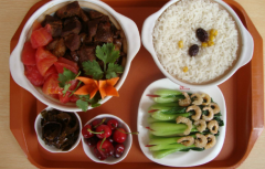 �سǼ��˵����а���� ���˵���ʲô