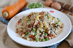 ���г������˶���Ǯ