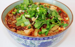 �����ۼ��˷Ѷ���Ǯ