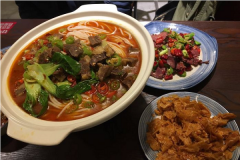 ����ۼ��˶���Ǯ