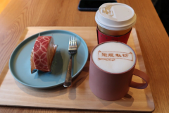 �ʹ���¥���ȼ��˶���Ǯ