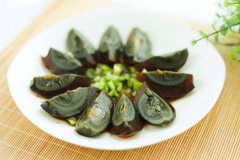 �����ɻ������˶���Ǯ