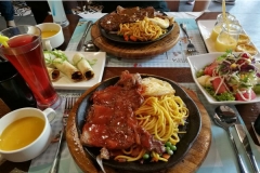 ������ţ�ż��˶���Ǯ