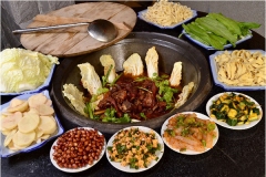 �������������˷Ѷ���Ǯ