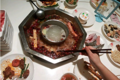 ���½����˷Ѷ���