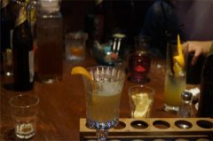 �ϴ����ưɼ��˷��ö��� �ϴ����ưɼ�����ô��