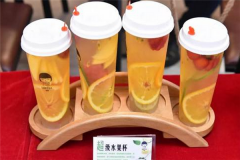 �ײ���˷Ѷ���Ǯ �ײ��������