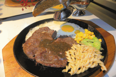 ��һ������ţ��һ�꾭Ӫ��ô��Ǯ��