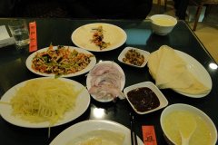 �������ϲ��������˷Ѷ���Ǯ