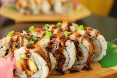 �����˾���˷��Ƕ���