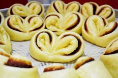 �ǳ����������˵绰