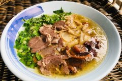 ���ݻ�Ϫţ��ۼ��˷Ѷ���Ǯ