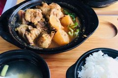 ����ɰ�������˶���Ǯ