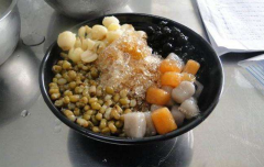 �����ʼ��˷���Ҫ����Ǯ