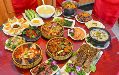 ������־����Ʒ����˼��˶���Ǯ