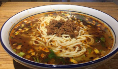 ����С�������˶���Ǯ