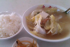 �����Ź��׷����˶���Ǯ