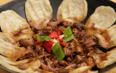 ��һ�ҵع������Ҫ����Ǯ