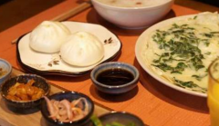 ����5Ԫ��͵�����ļҺ�