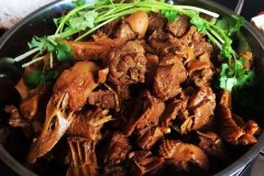 ������Ӻ�Ѽ���˶���Ǯ