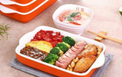 �ܶ��㵱���˷Ѷ���