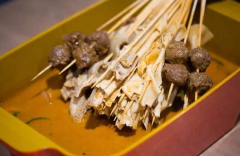 ������Ƥ��ţ�Ǽ��˴�Ŷ���Ǯ